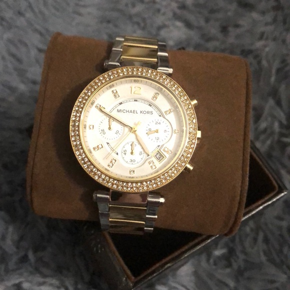 Michael Kors Women’s Watch. - Picture 2 of 3